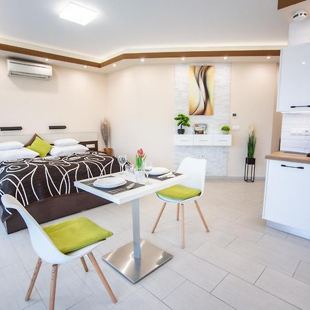 Németh Apartmanok Sárvár Extérieur photo