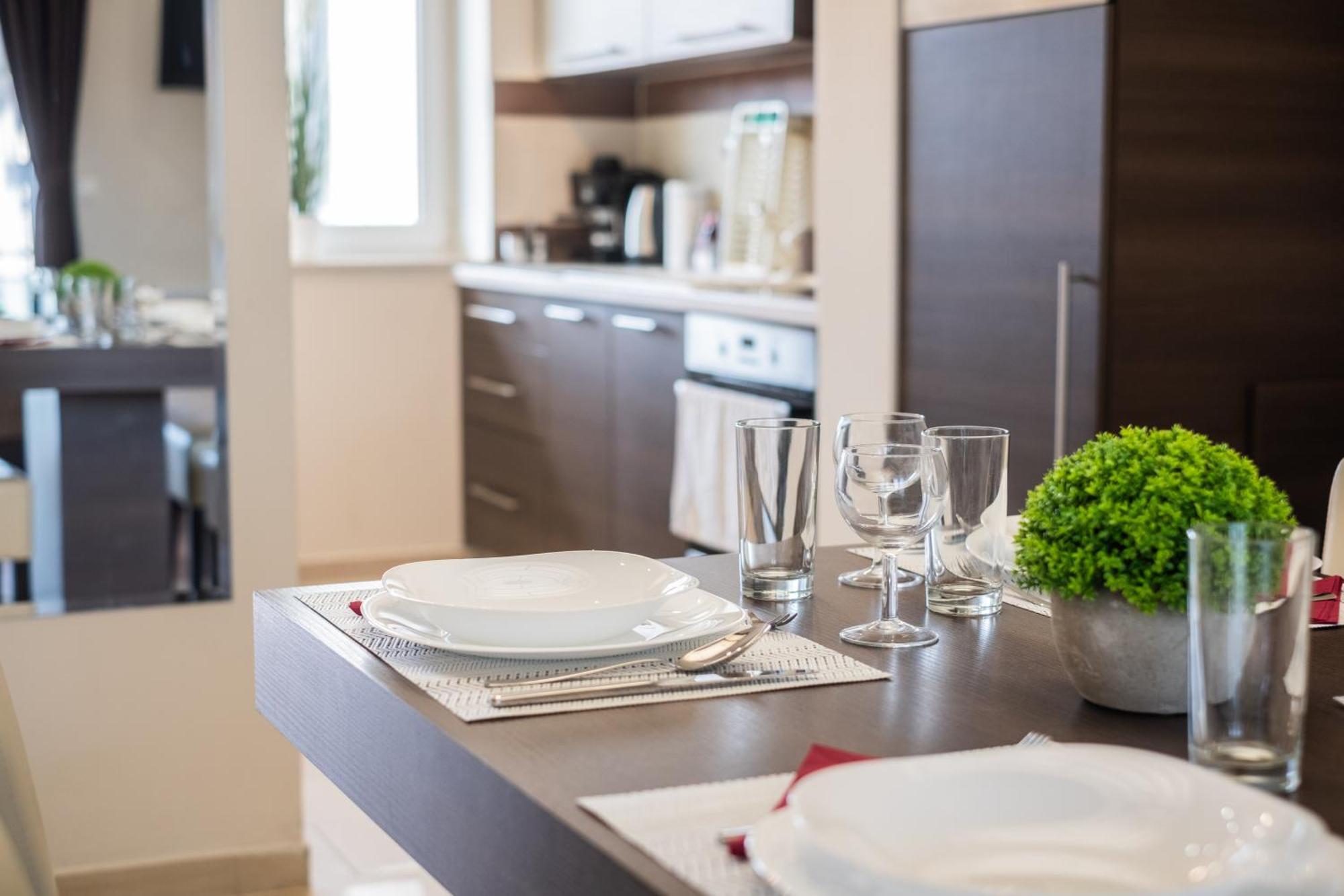 Németh Apartmanok Sárvár Extérieur photo
